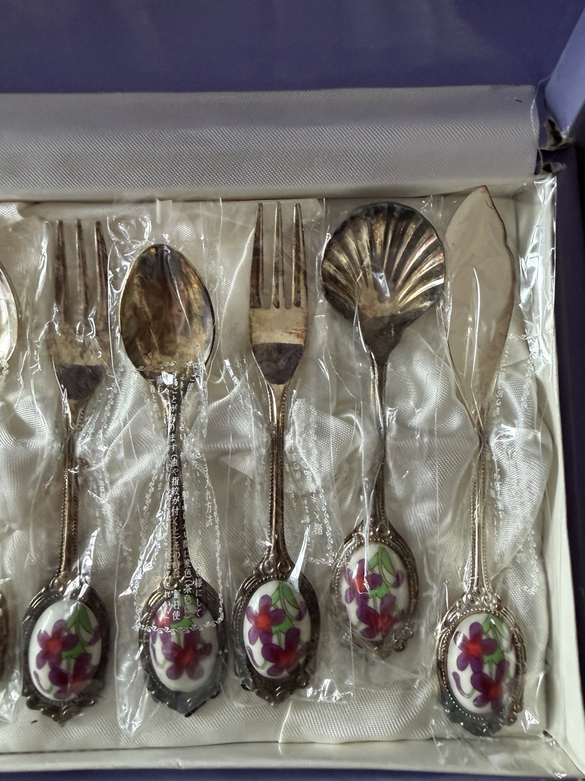 Queen Ceramic Dessert Silverware Set of 12 Ceramic Flower Design