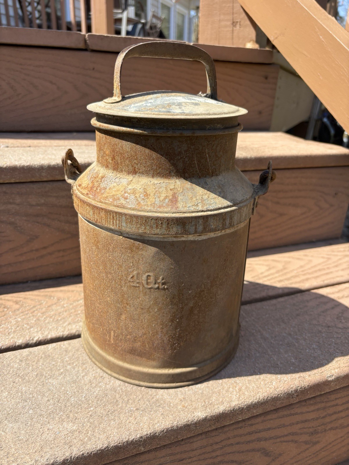 Vintage Antique Milk Pail Metal Milk Can from Dairy Farm 2 Quart Rust/Distress
