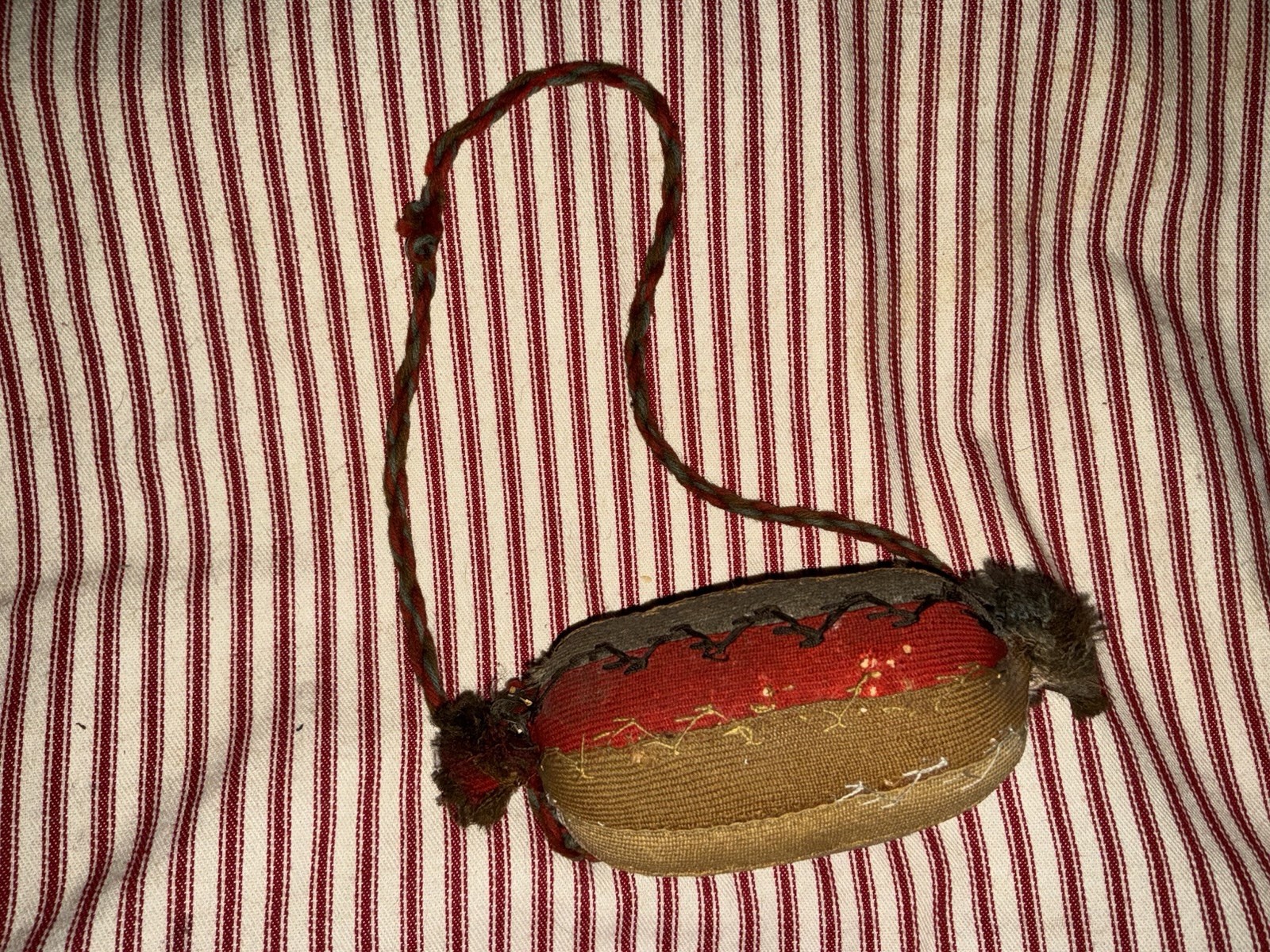 Antique Rare Amish Sewing Scissor Roll Pin Cushion