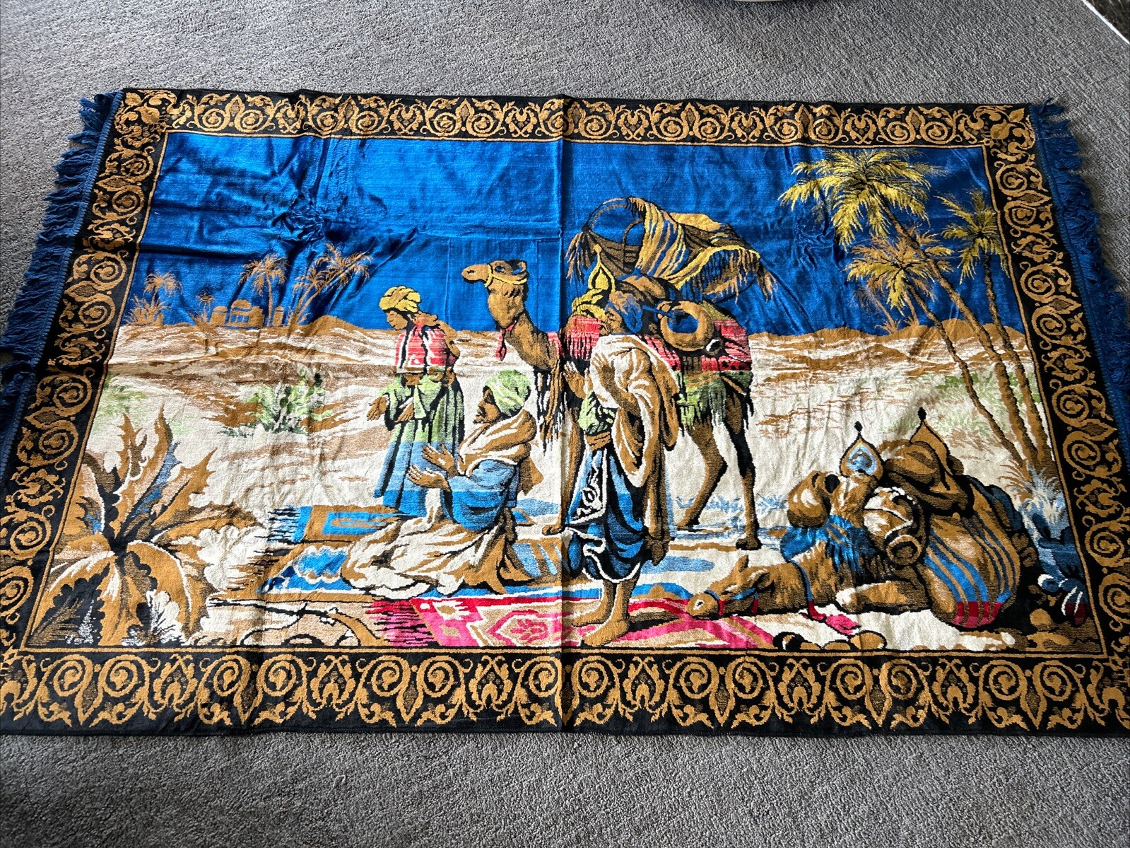Vintage Tapestry Wall Rug Large Middle Eastern Turkish Prayer 49 X 79 Velvet