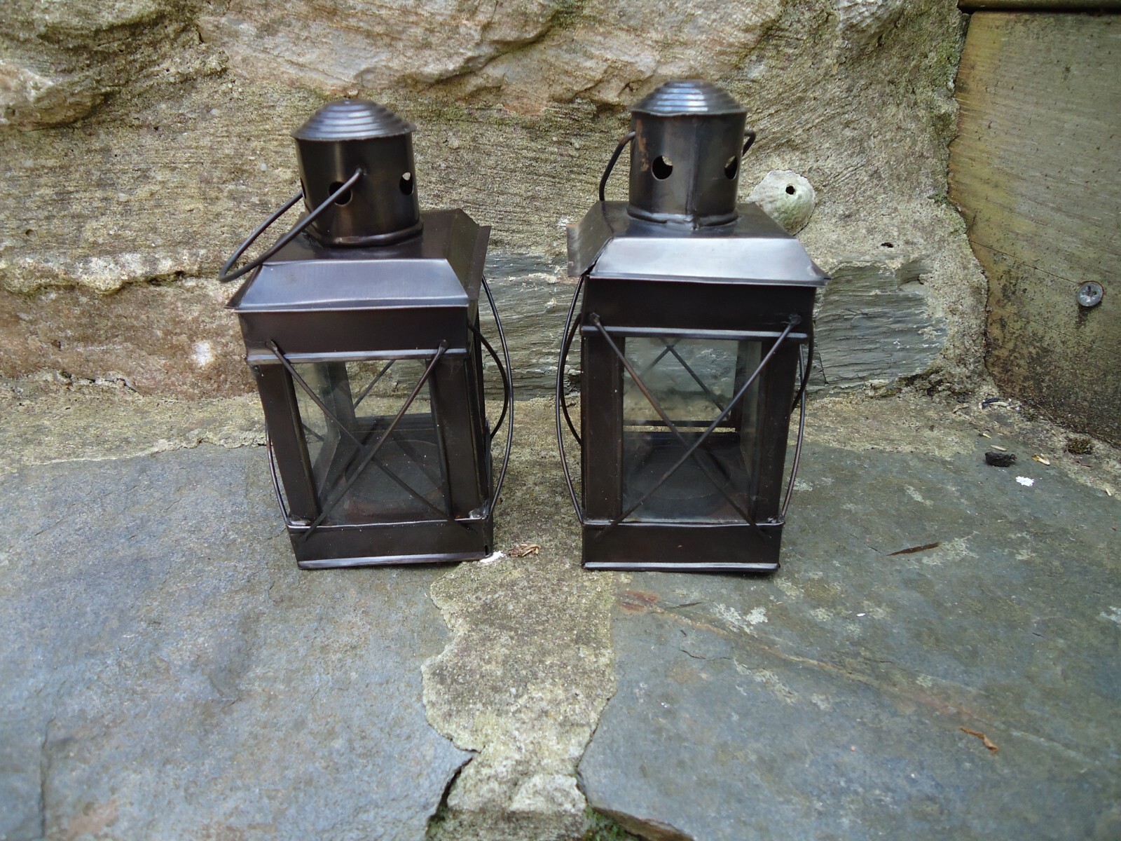 2 X Ships Lamp Rectangular Metal Lantern – Port Masthead Garden Tea Light