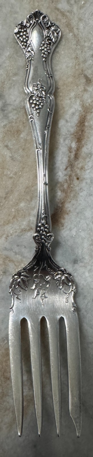 Medium Solid Cold Meat Serving Fork Vintage Silverplate 1904 by International Si
