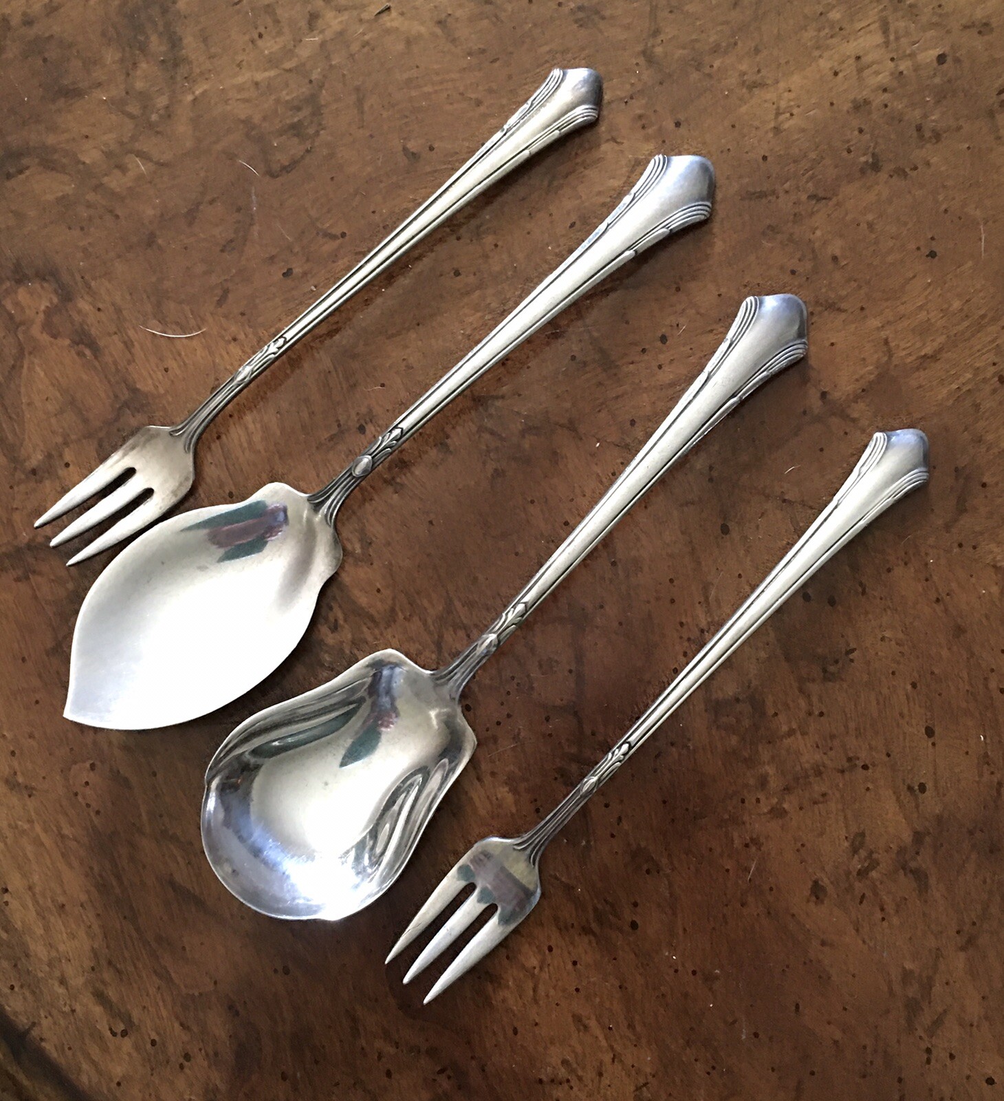 1933 GORHAM SILVER PLATE LADY CAROLINE SUGAR JELLY SPOON 2 COCKTAIL FORKS