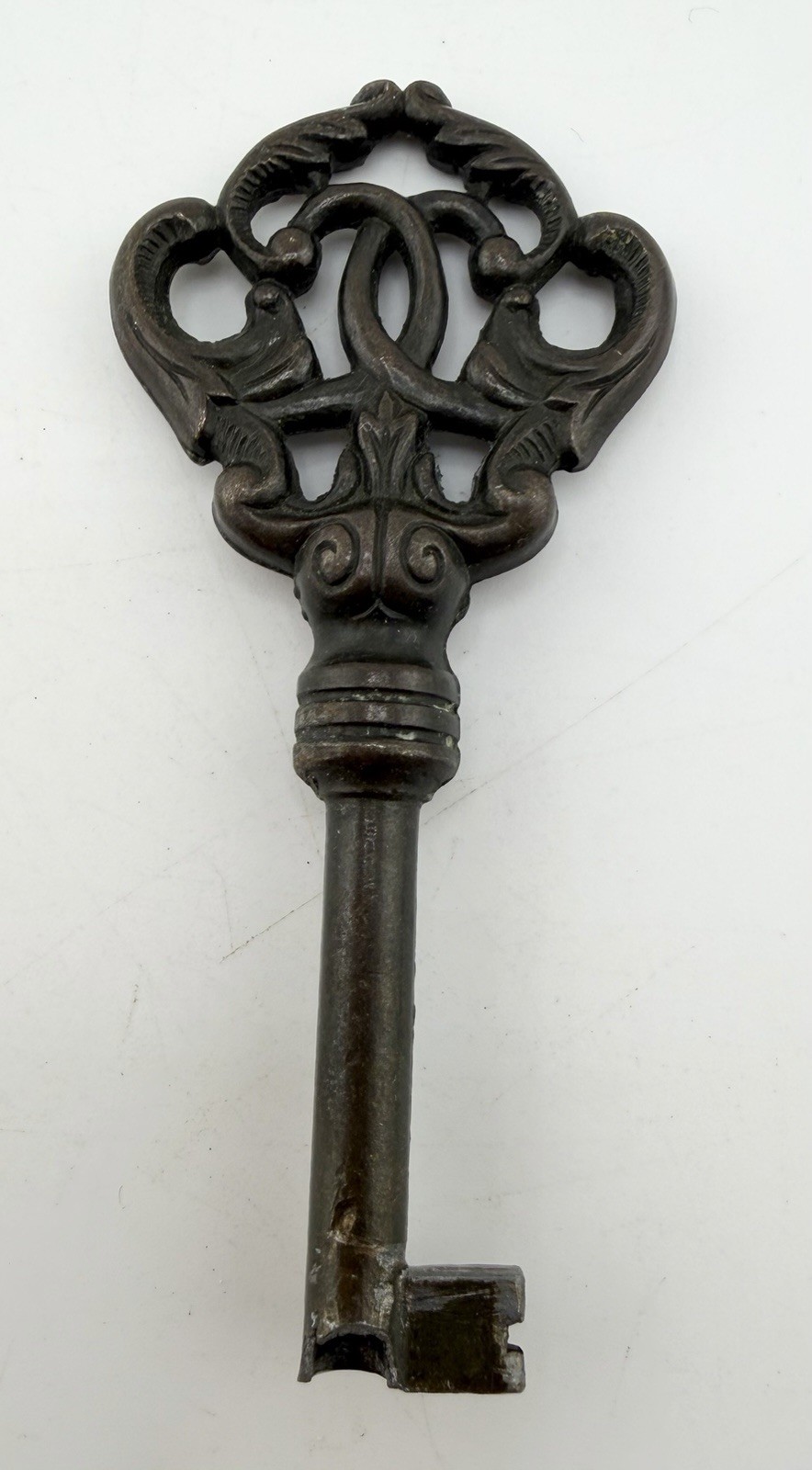 Antique Fancy Ornate Barrel Metal Steel Skeleton Key 3”