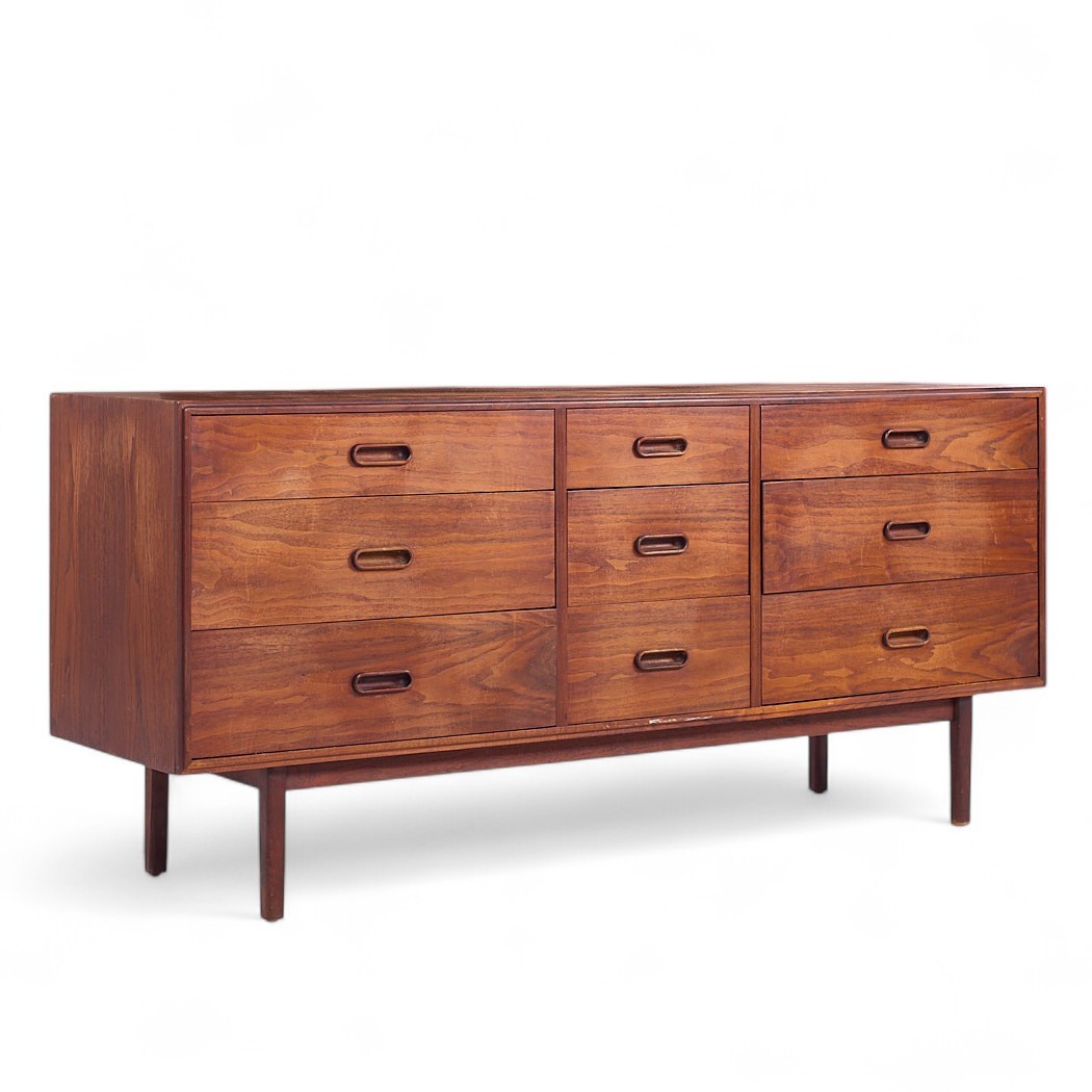 Jack Cartwright for Founders Mid Century Walnut Lowboy Dresser