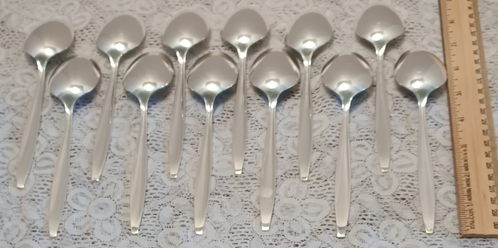 Oneida Community Silverplate ENCHANTMENT Serv-12 GENTLE ROSE 73 pc Chest+Serving