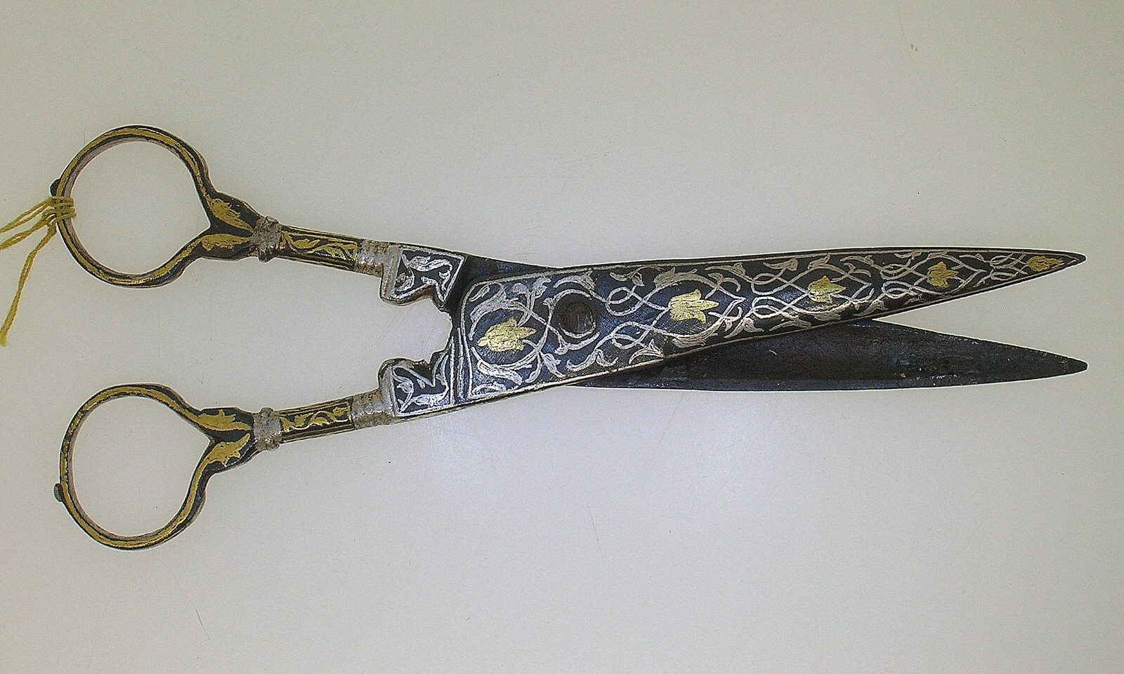 18/19TH C. MIDDLE EASTERN GILDED SCISSORS – 5 3/4″ LONG – NICE CONDITION