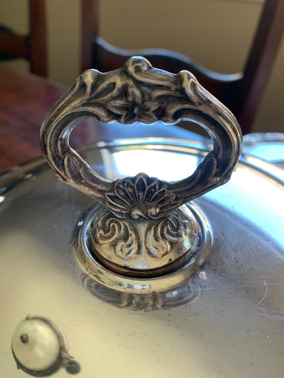 Sheridan vintage round silver serving, casserole dish, with handles, Pyrex