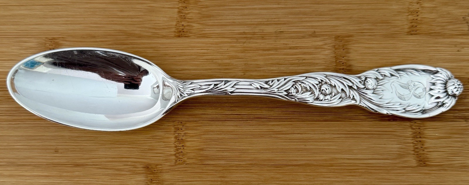 TIFFANY CHRYSANTHEMUM STERLING 8 3/8” OVAL SERVING OR TABLESPOON OLD FLORAL MONO