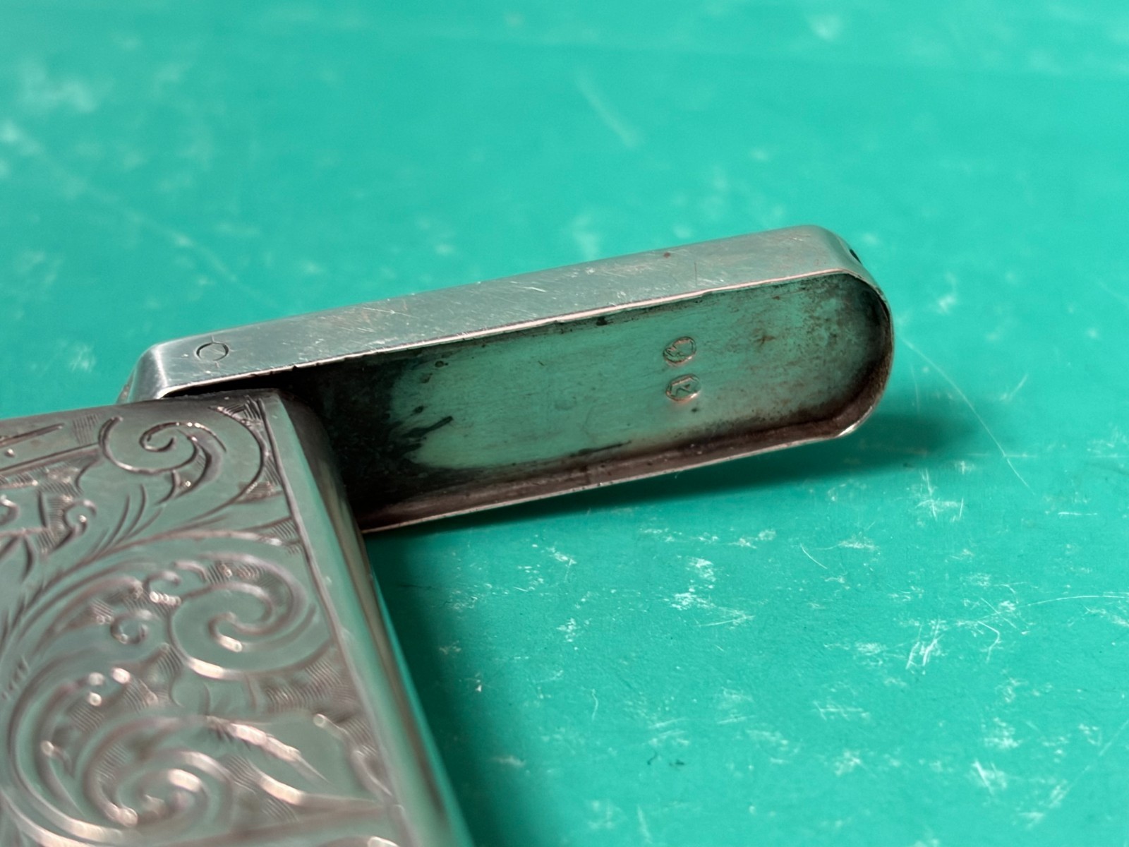UNUSUAL STERLING SILVER PUSH BUTTON WHISTLE VESTA CASE BIRMINGHAM 1879 HASELER