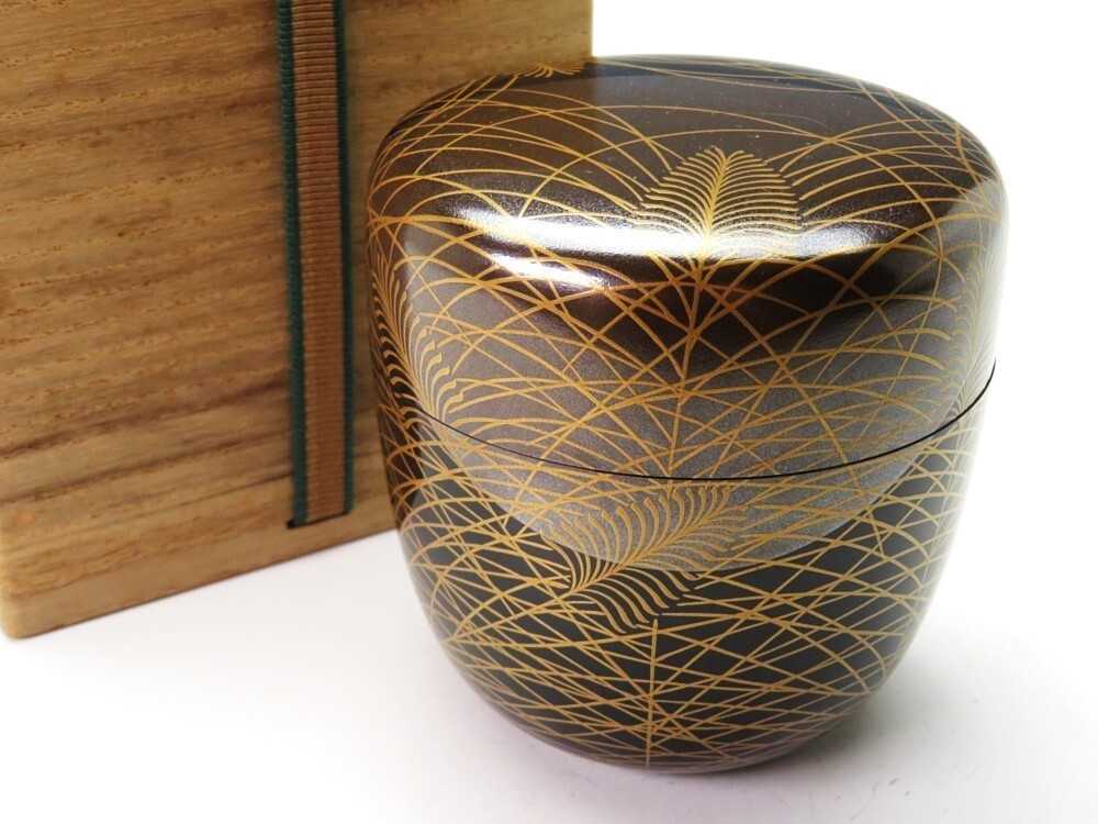 by nakamura soin Japan vintage makie lacquer Natsume Tea Caddy antique