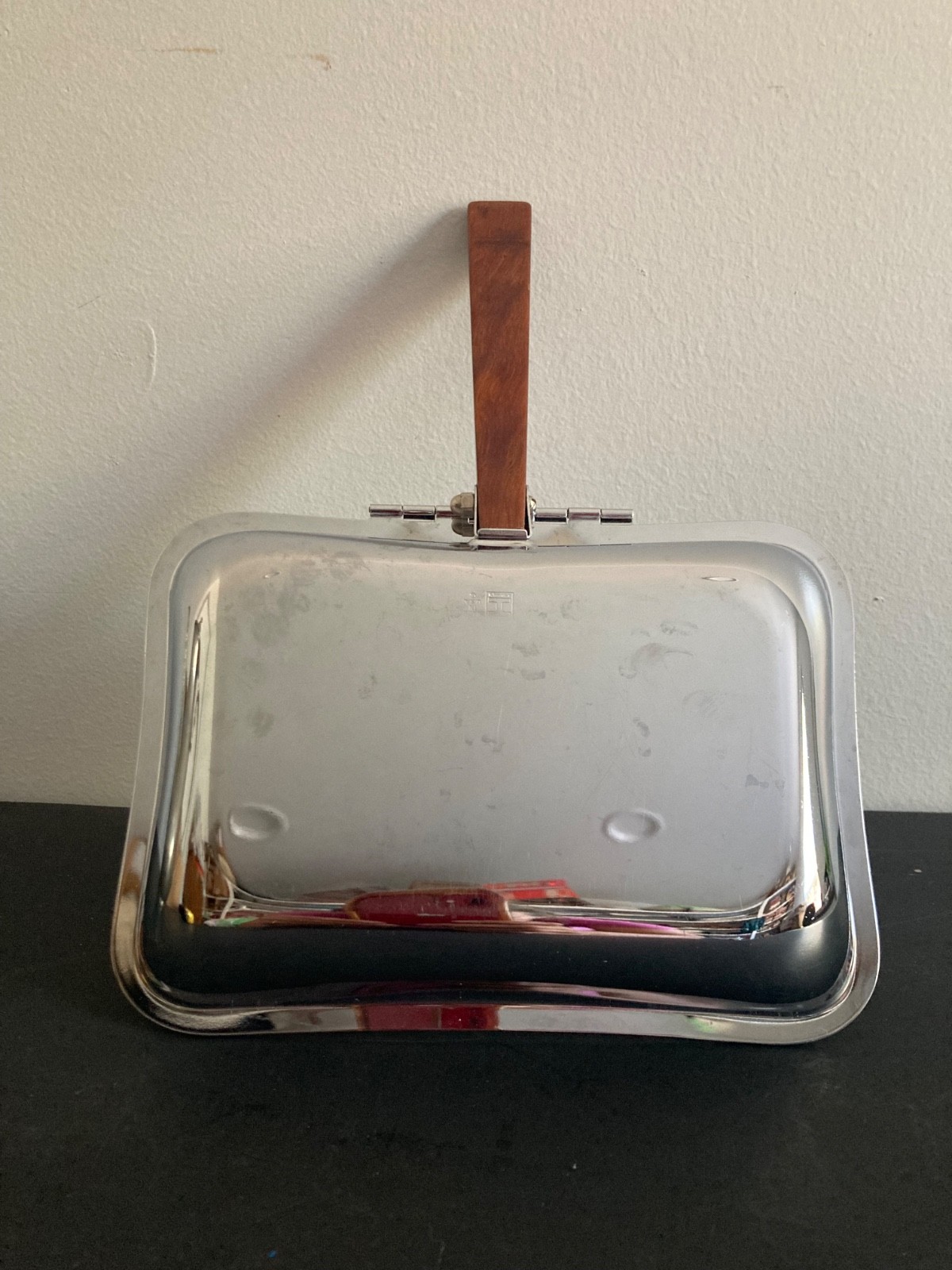 Vintage Ironware Warming Serving Pan Dish with Hinged Lid Wood Handle