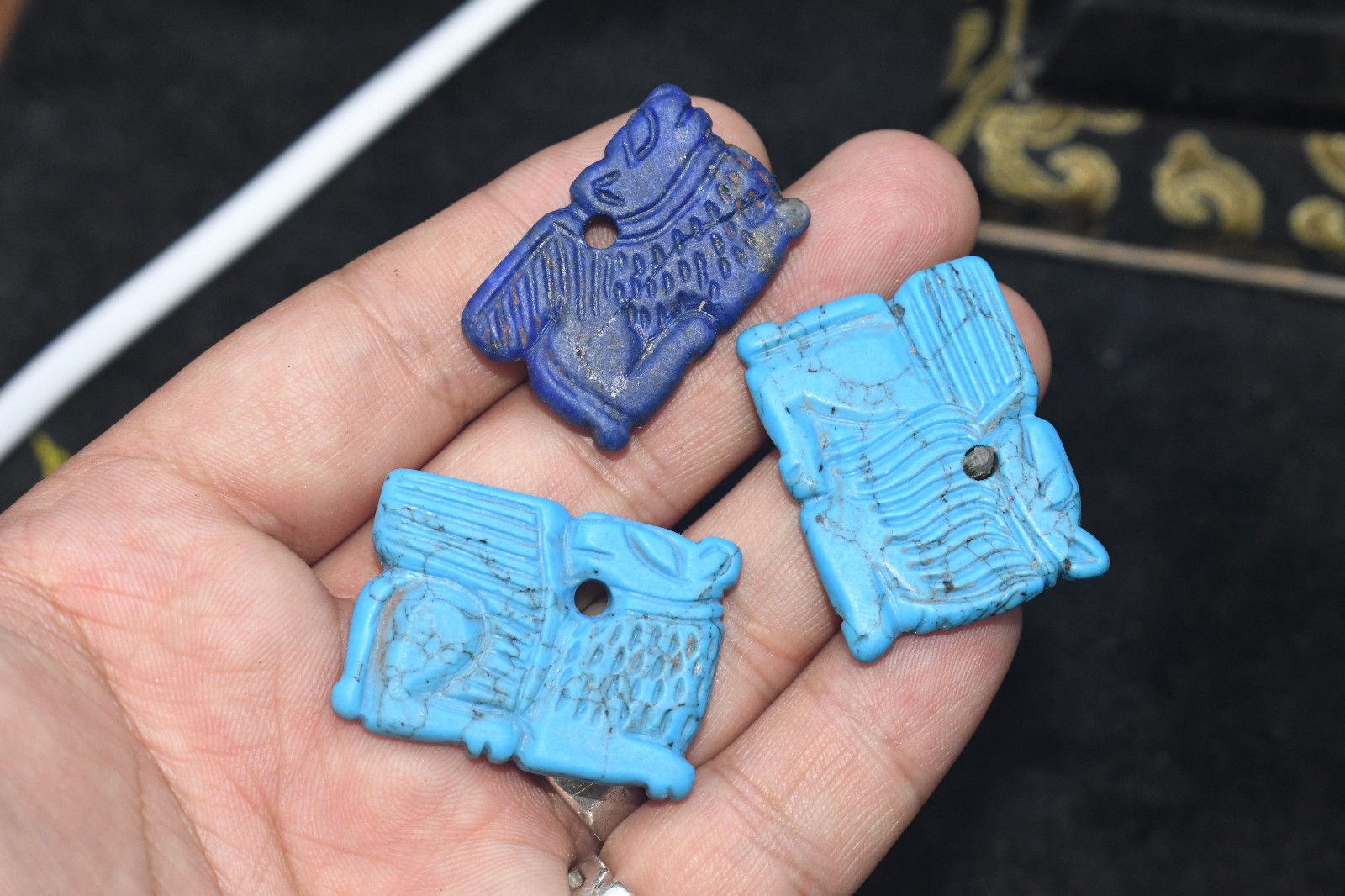 3 Ancient Near Eastern Turquoise & Lapis Stone Amulet Carvings in good Condition