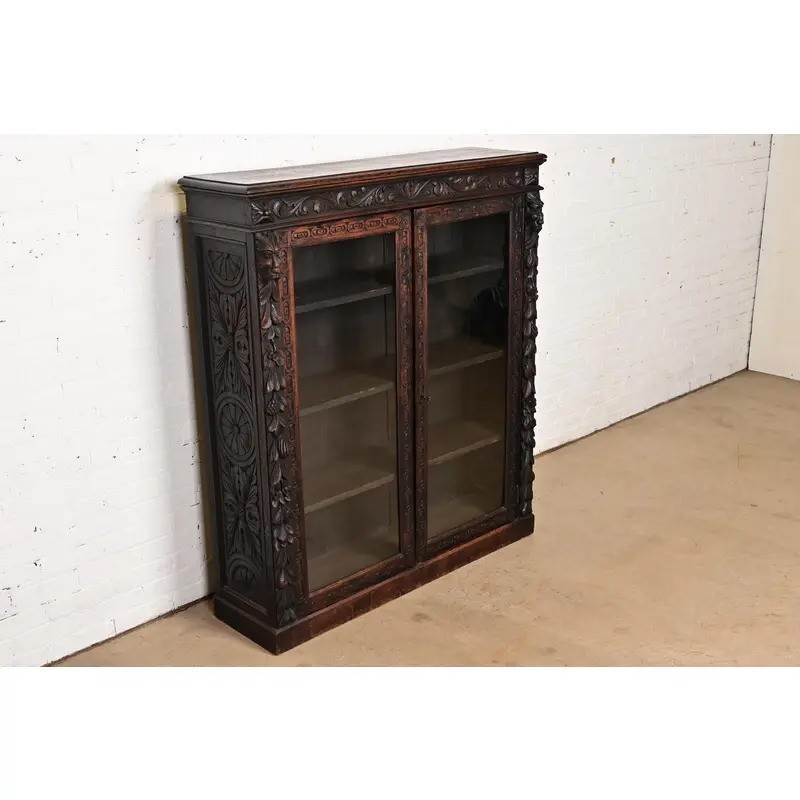 R. J. Horner Style Antique Victorian Carved Oak Bookcase Cabinet, Circa 1880s