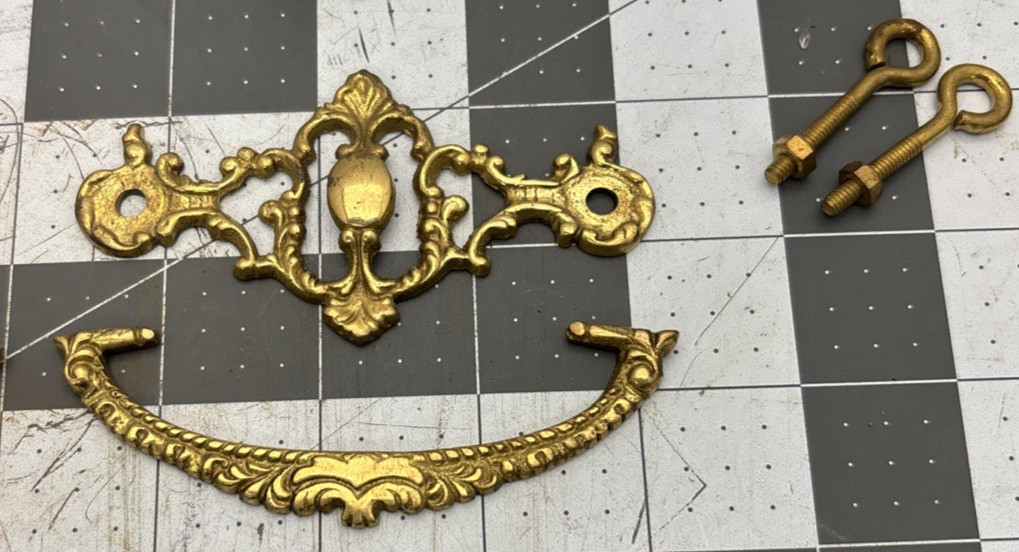 Set of 5 Victorian Drawer Pulls Bail Handles Escutcheon Salvage Brass NOS