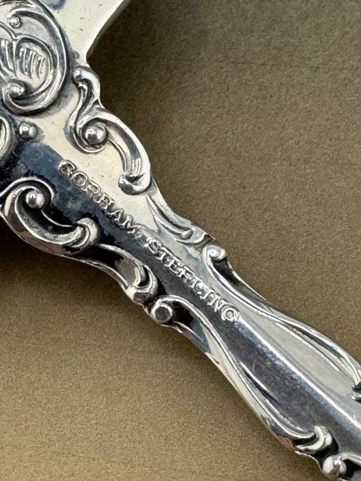 Strasbourg Gorham Sterling Silver Tomato Server 7-5/8″ in mint condition