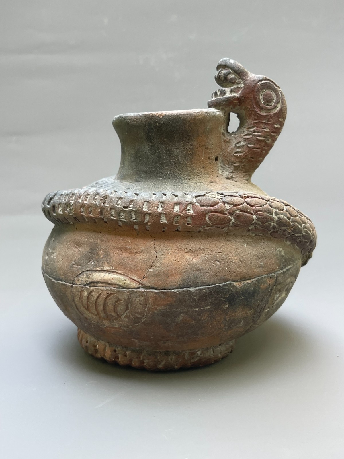 Rare Pre-Columbian Amazonian Anaconda Effigy Vessel – 5.5″ Tall, c.400–1400 CE