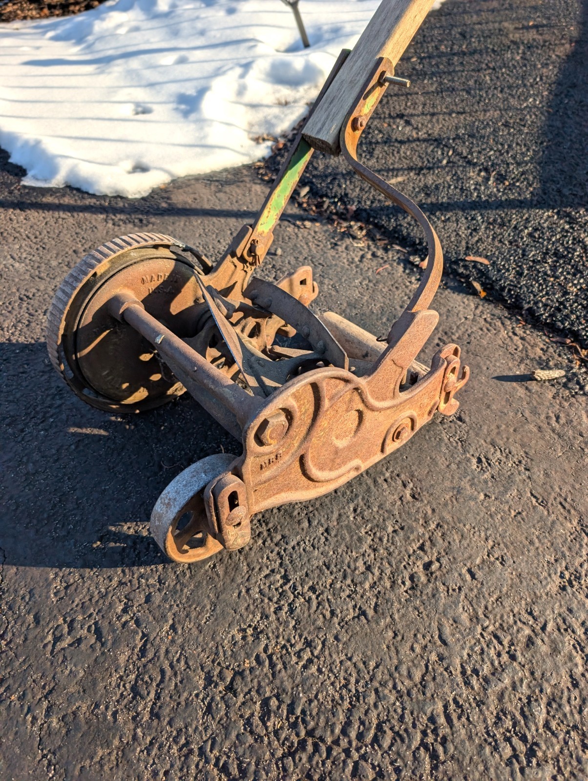 Rare Cast Iron Antique Coldwell Lawn Mower with Wood handle Made in Newburgh, NY