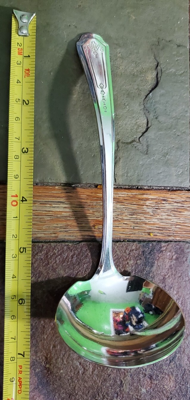 c1923 ELITE / ASTOR / PRESIDENT PATTERN SILVERPLATED GRAVY 🤎 LADLE