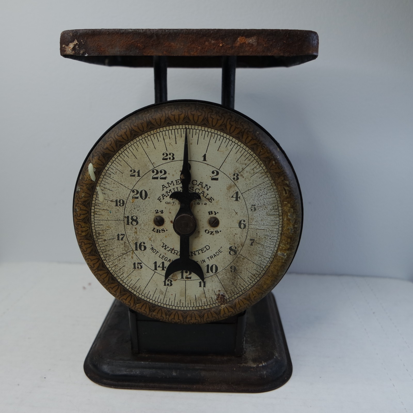 Vintage American Family Scale Co Rustic Farmhouse Decor 25lb Kitchen Home 1920s