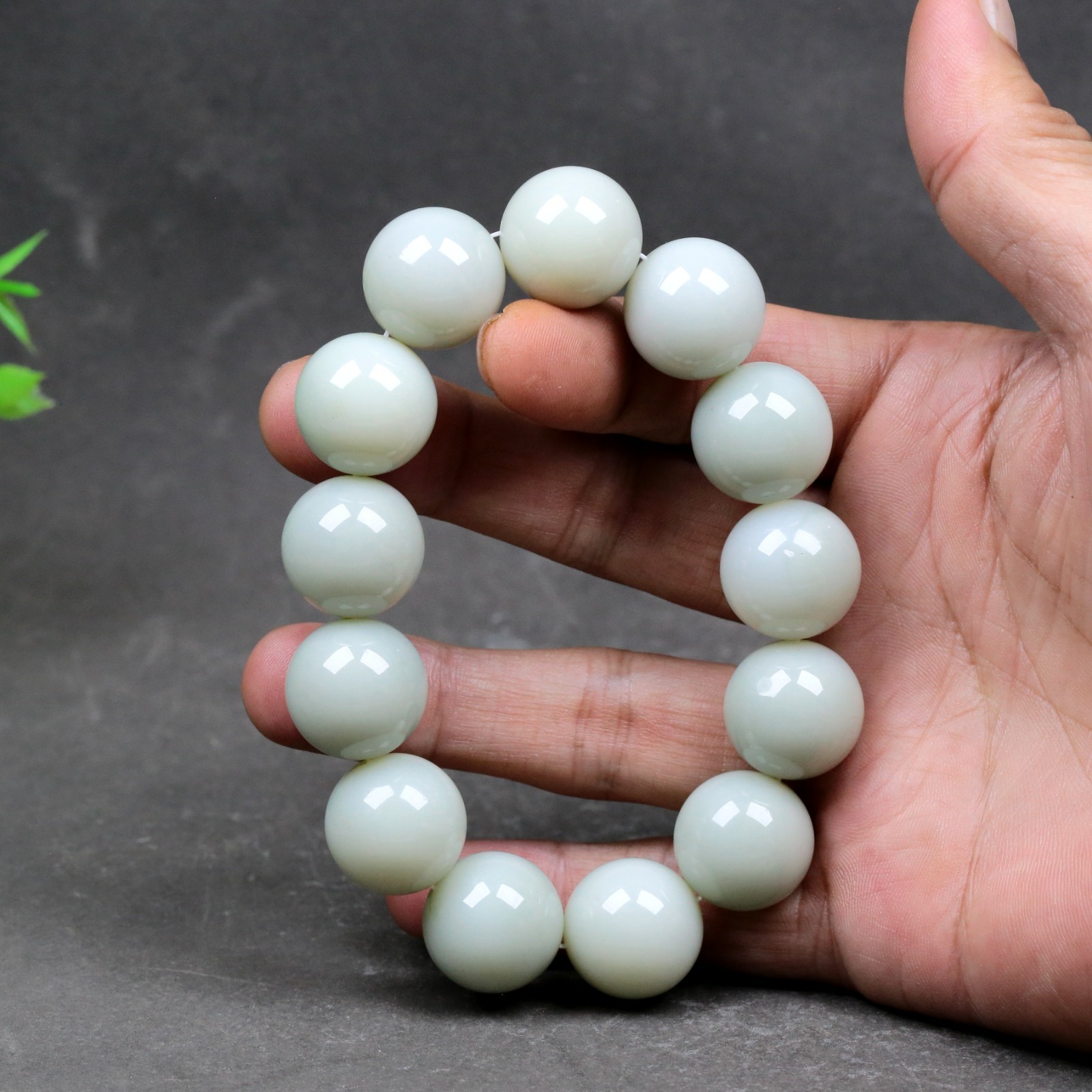 Certified 100% Natural Hetian jade Bracelets 和田玉且末蓝手链 1.8cm 113G