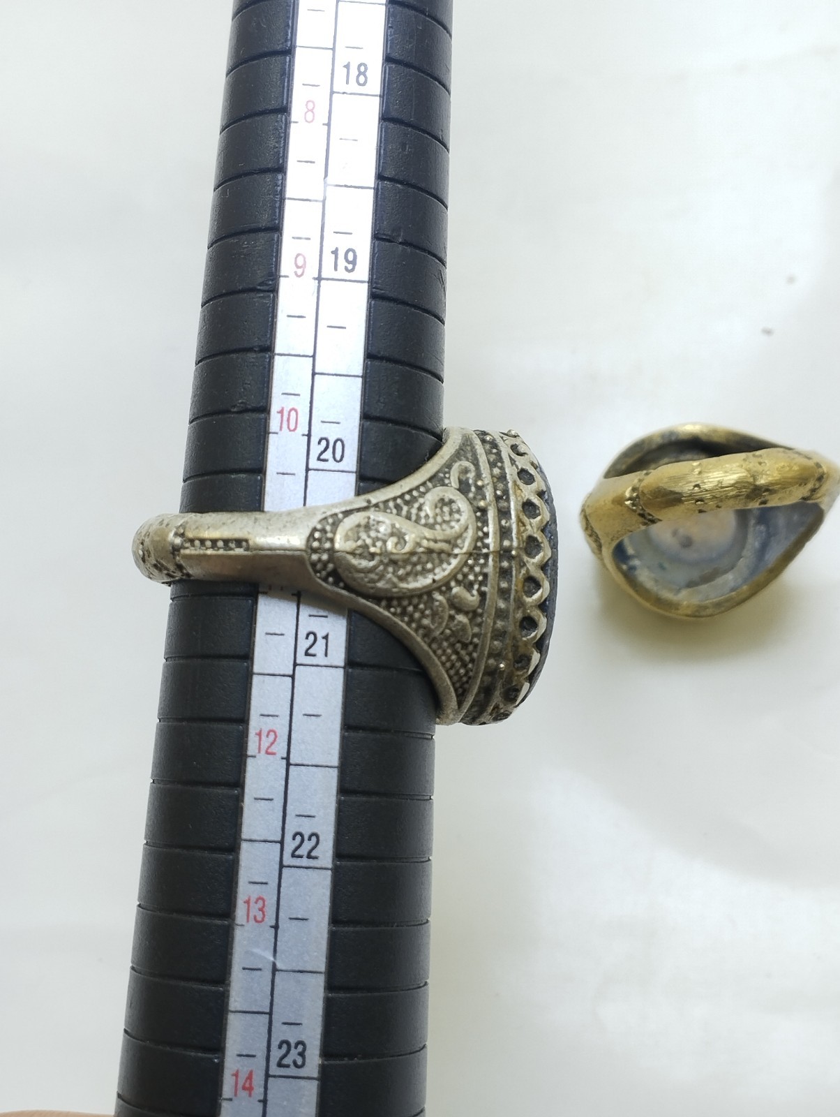 Ancient Roman Intaglio Agate Stone Solid Bronze Rare Ring Sizes 10.5 US & 11 US