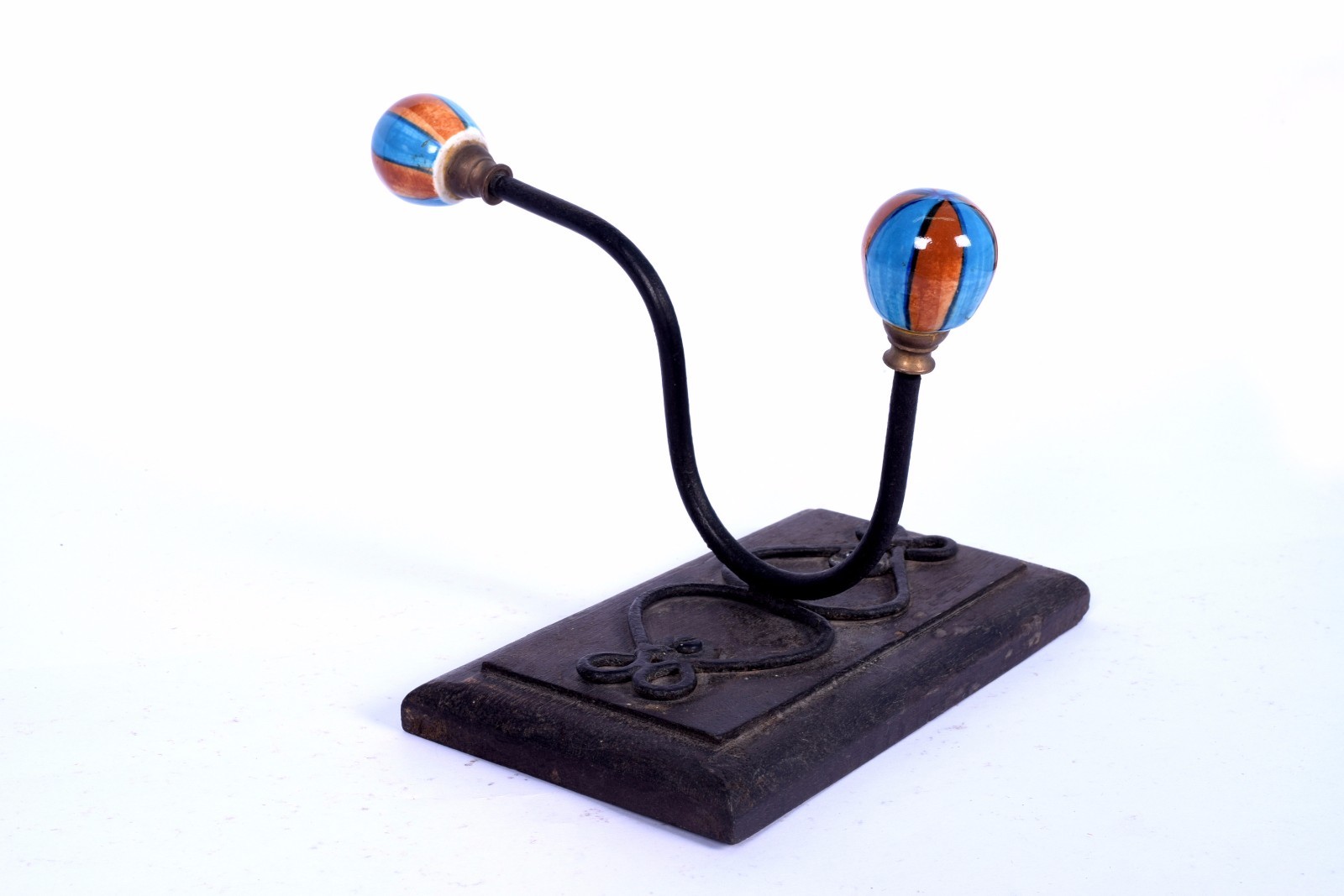 Decorative Wooden Iron Wall Hook Hanger Vintage look Ceramic knobs. i75-13 US