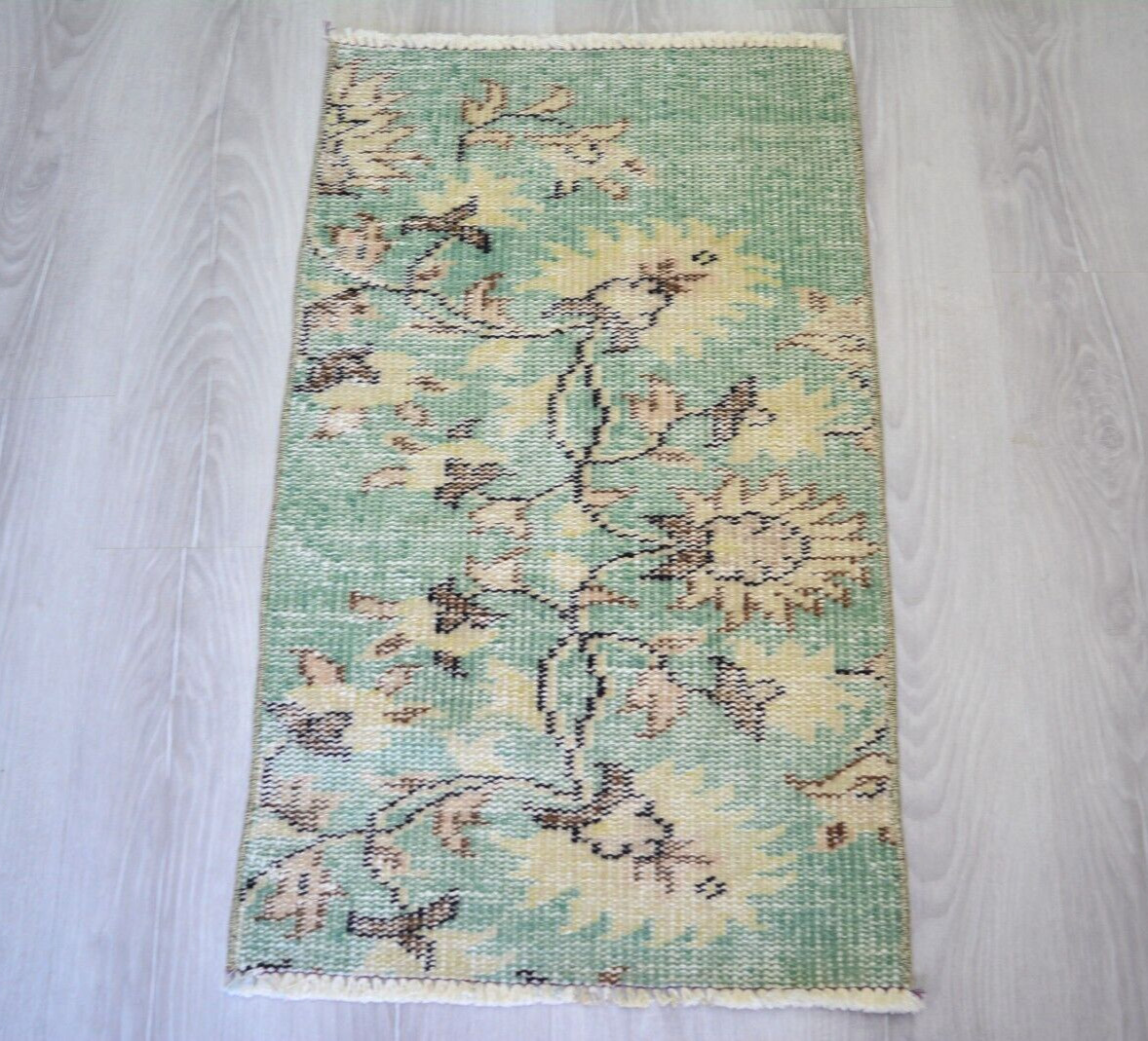 Green Antique Handmade Rug, 1.6×2.7ft, Turkish Floral Rug, Vintage Door Mat,