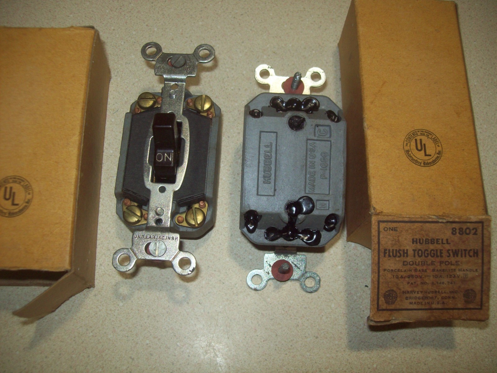 2 pc. NOS Vintage Hubbell 8802 double pole 10A Bakelite on/off toggle switch brn