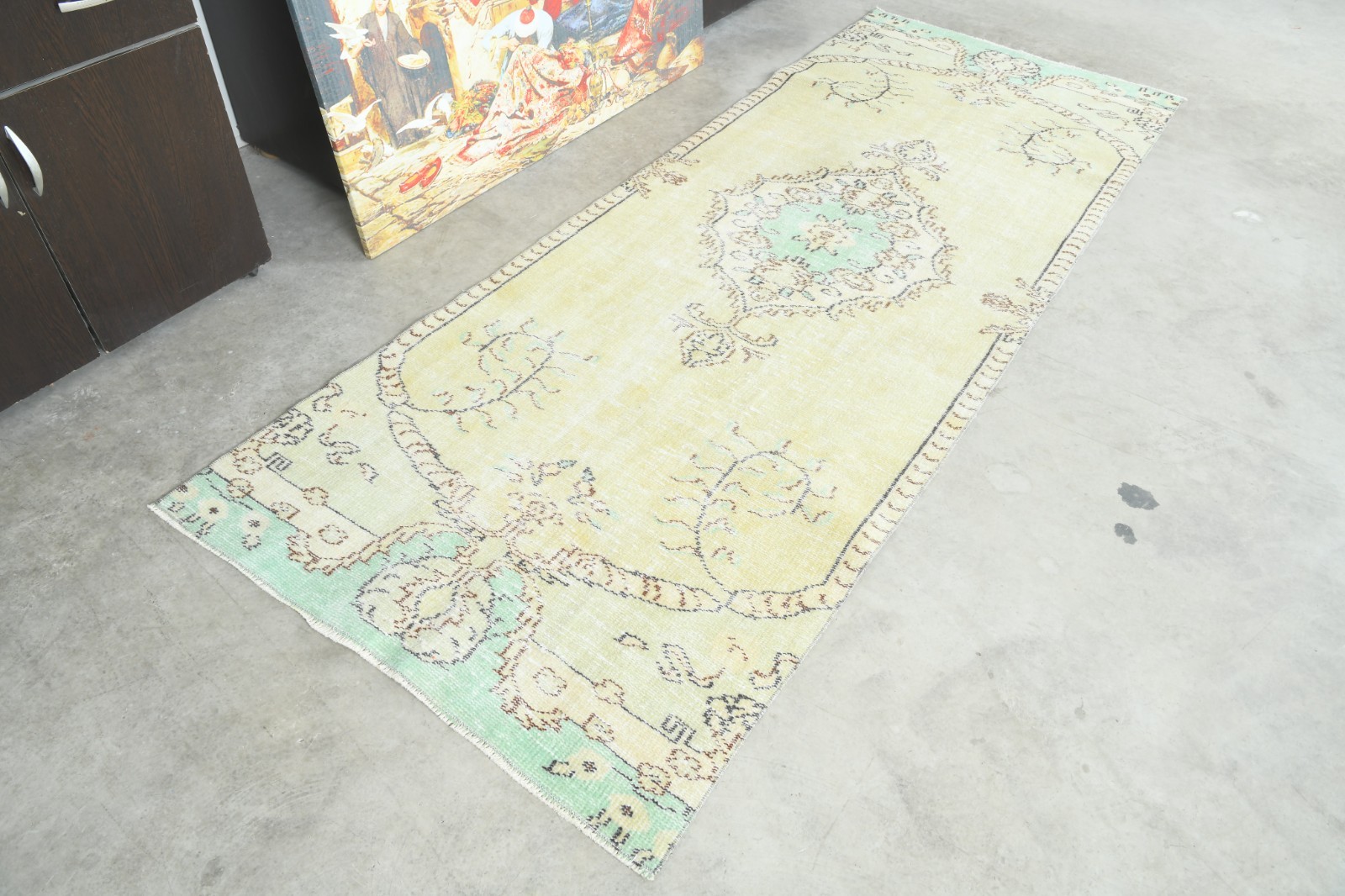 3×9 rug, handmade faded vintage turkish runner rug, neutral oushak runner,117