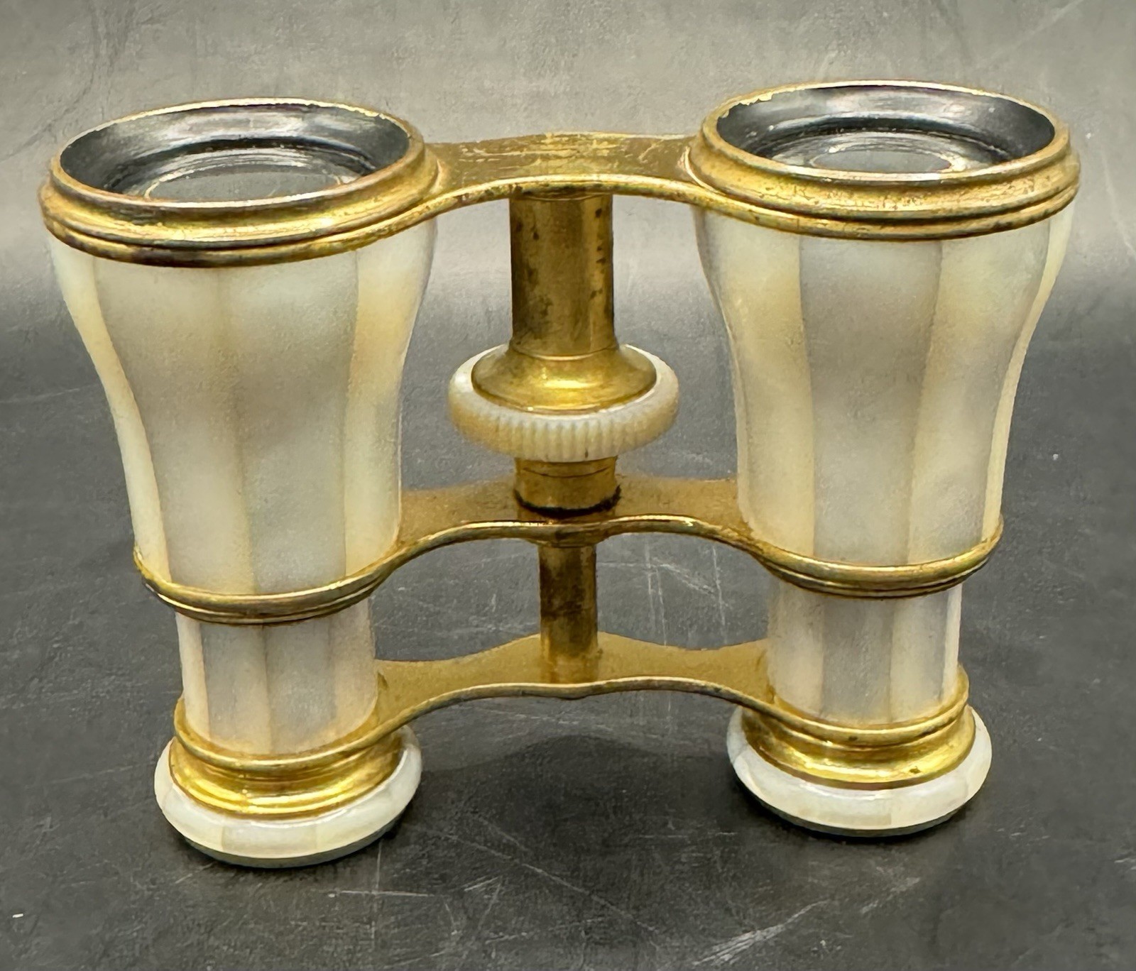 Antique Lemaire FI Paris Mother Of Pearl Opera Glasses With Orig Case Binoculars