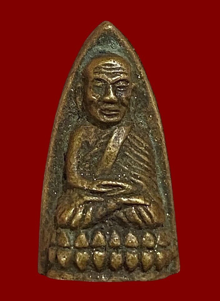 Thai Buddha Amulet LP Tuad Taoreed Brass Coin Pendant Protection Lucky Talisman