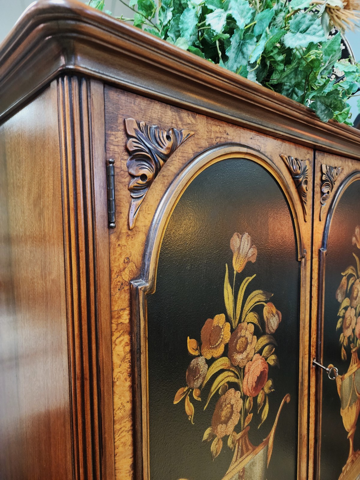 Berkey & Gay English Jacobean Walnut/Burlwood Cabinet