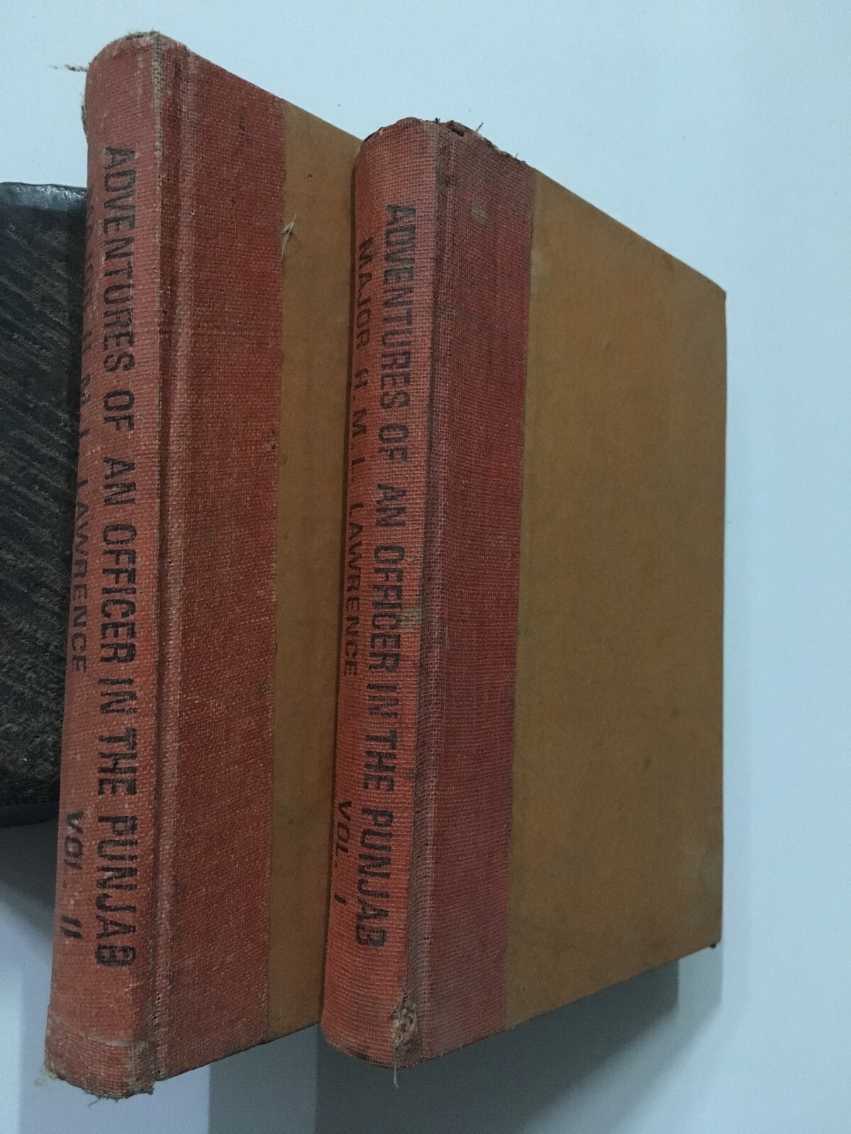 Lawrence, H.M.L.: Adventures Of An Officer In The Punjaub. 2 Volumes. reprint