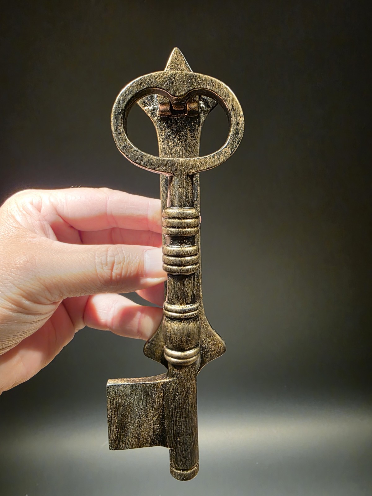 Antique Brass Vintage Style Cast Iron Key Door Knocker