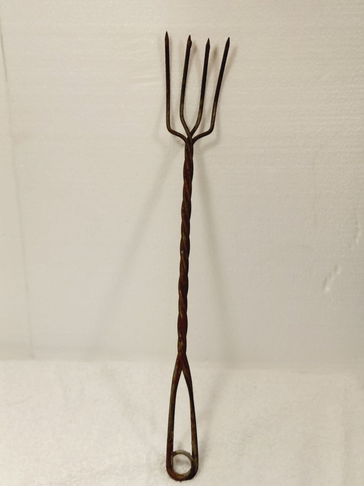 Antique Primitive Twisted Wire 4 Prong Fork Heavy Gauge Wire Rare Hard To Find