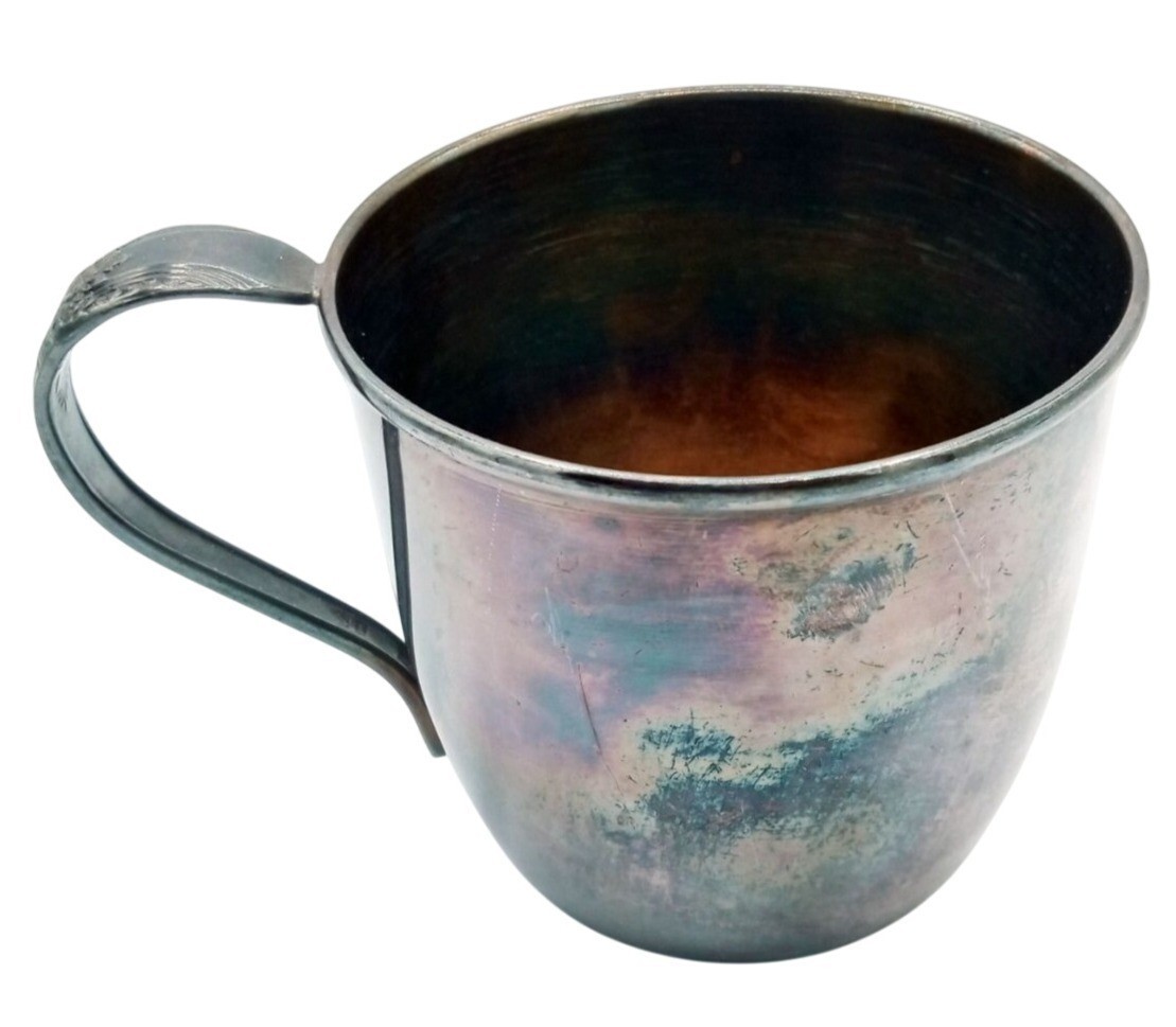 Vintage Silver Plated Baby Cup 1847 Rogers Bros First Love Pattern 2.5″ Patina