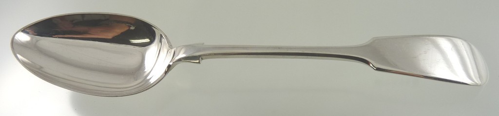 FIDDLE BACK or TIPPED TABLE SPOON BY JOHN ROUND & SON 1863-1897