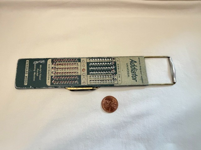 Vintage ADDIATOR Metal Pocket Manual Adding Subtracting Machine