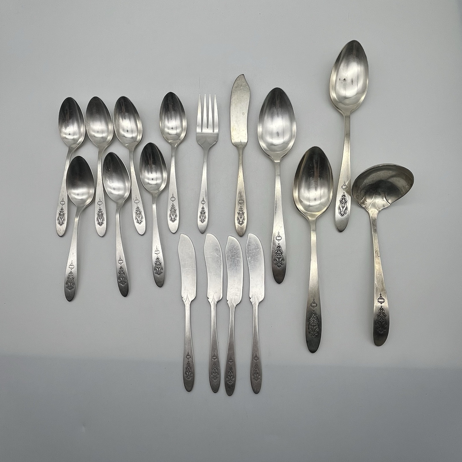 Oneida Community Plate 1923 Art Deco Silver plate Flatware Silverware Lot Pieces
