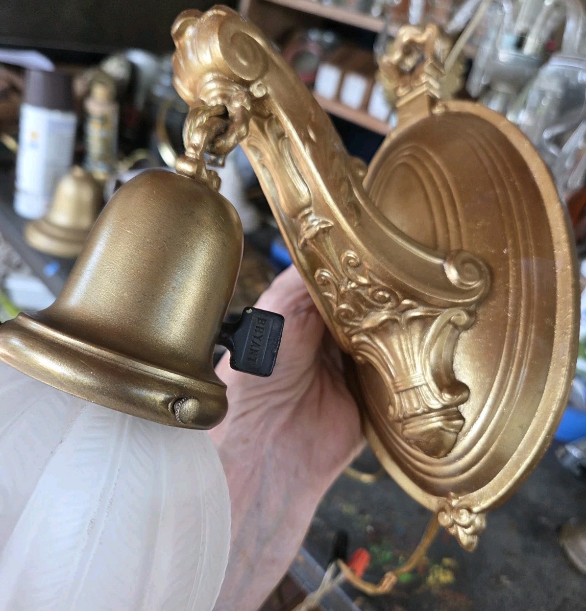 Antique ART DECO 1930s Wall Sconce Brass Frosted Floral Glass Shade
