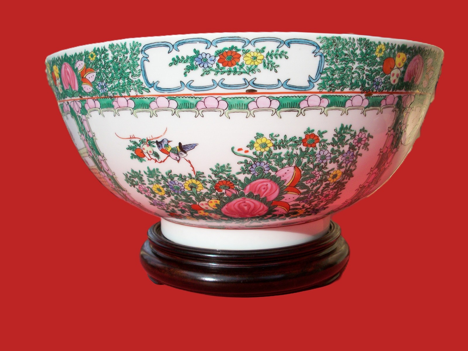 Chinese Rose Medallion Bowl Hand Painted 14 Inch Dia. w/Stand