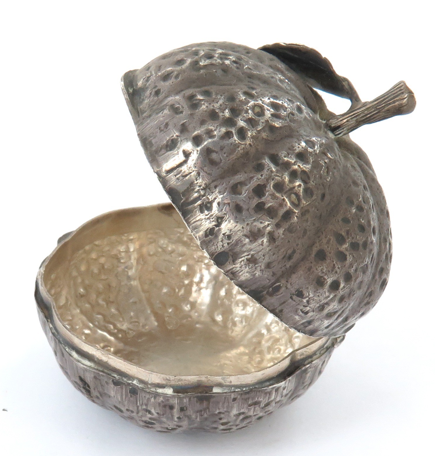 1800s / Early 1900s .800 Silver Fruit Shaped Vinaigrette.
