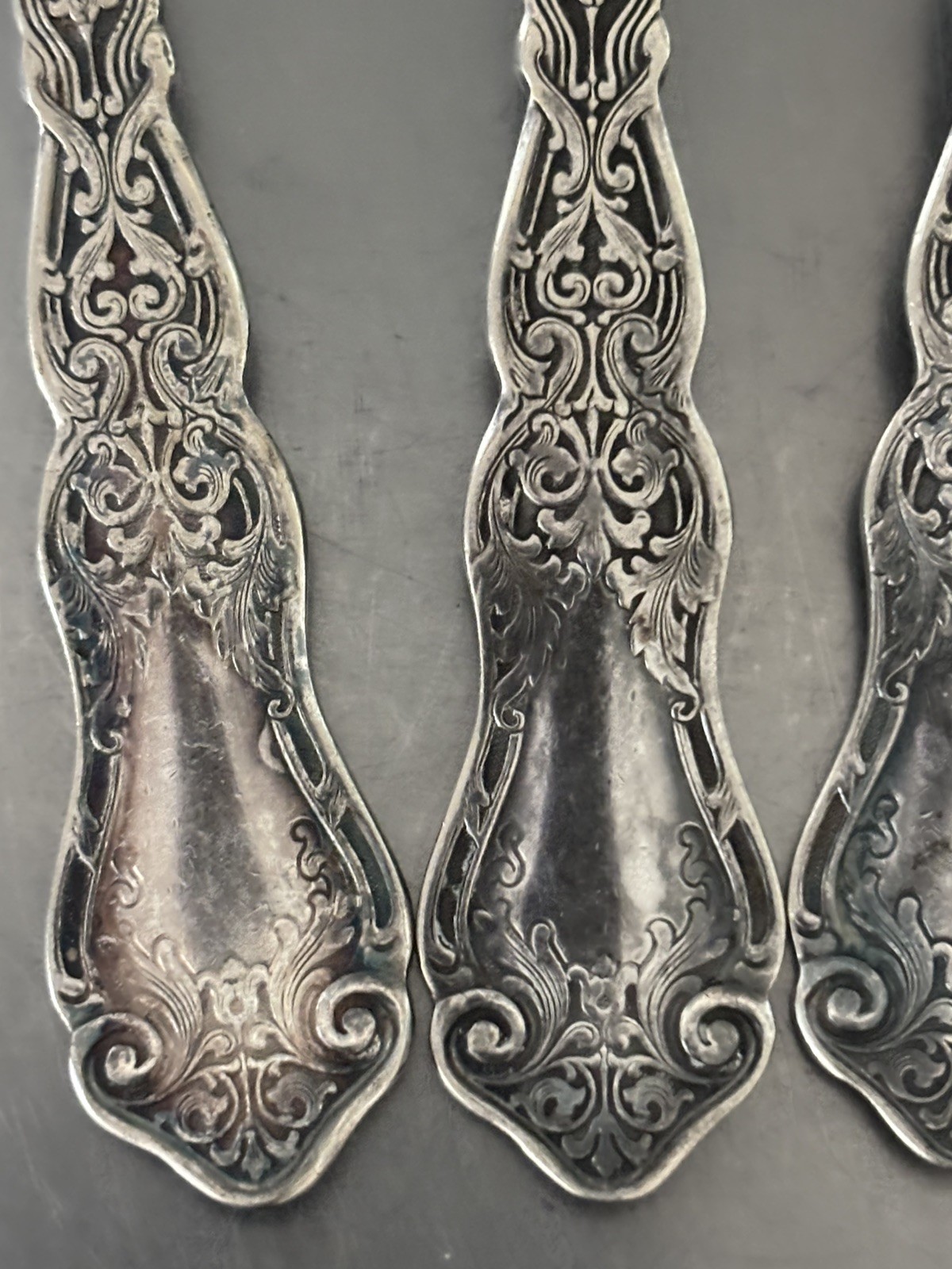 4 Antique Silverplate Fruit Spoons Rogers ALHAMBRA Grapefruit circa 1865-1867