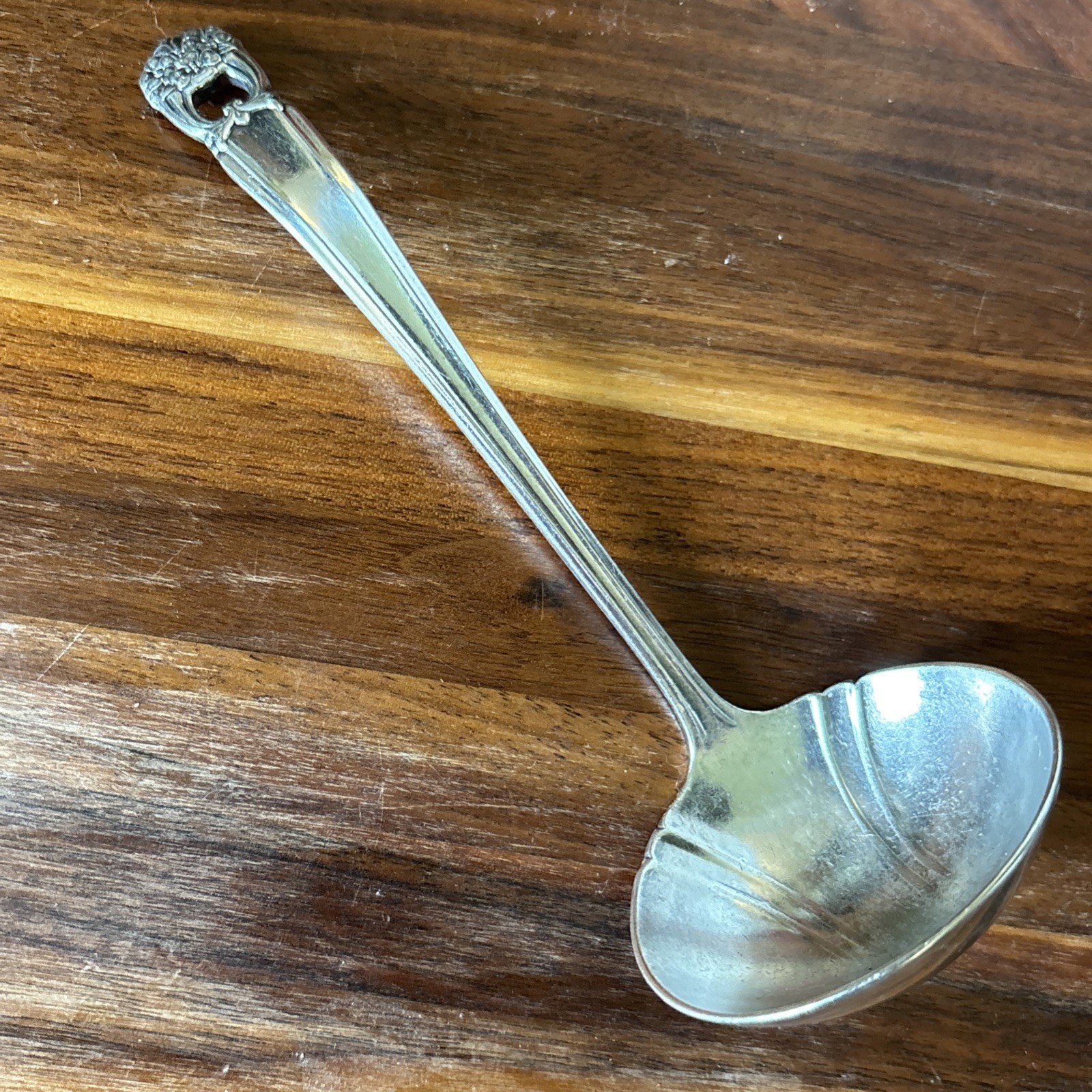 VTG ETERNALLY YOURS Rogers Brothers GRAVY LADLE Silverplate Silver Plate