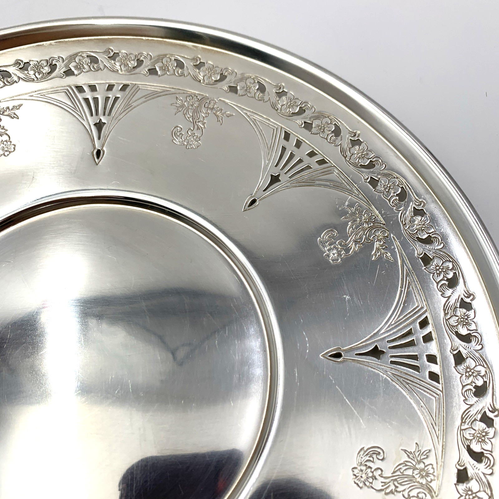 Vintage Benedict 10″ Silver Plate Serving Plate UNDERPLATE Made in the USA #1112