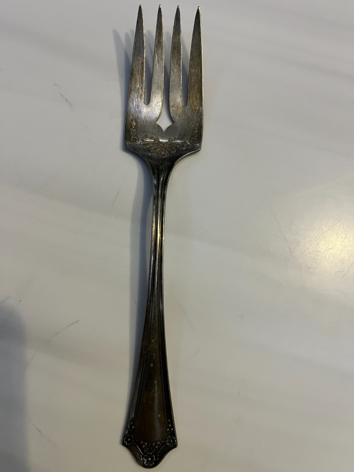 Oneida Community Vintage Par Plate Serving Fork Nice simple pattern