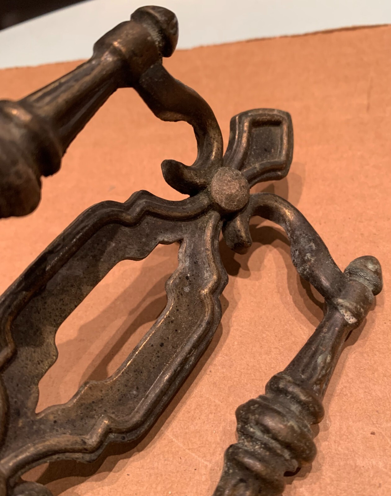 TRUE Vintage Brass Drawer Cabinet Pull ornate double handle bar 6″ long fancy