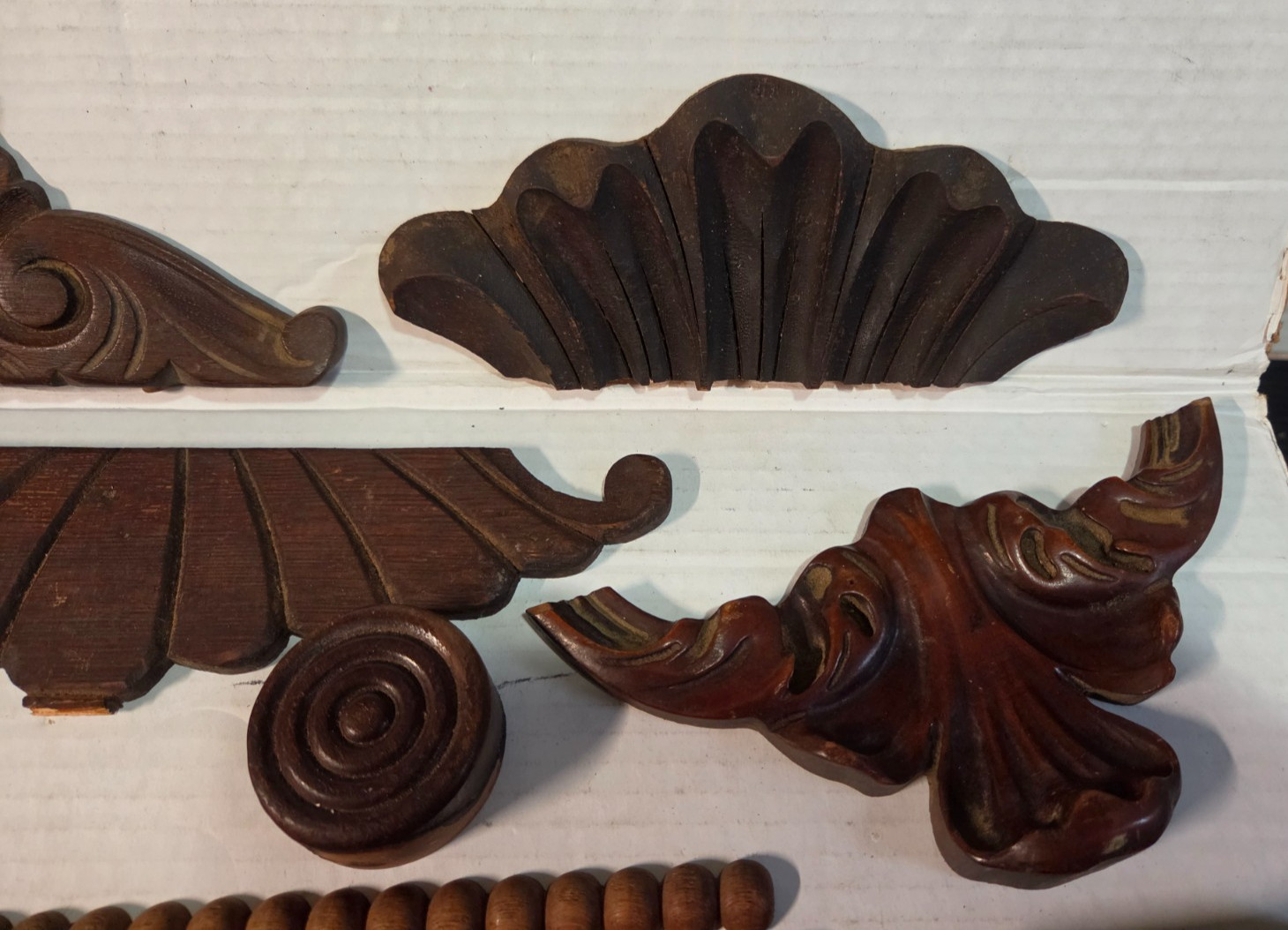 15 Pieces Assorted Vintage Gingerbread Furniture Restoration Trim