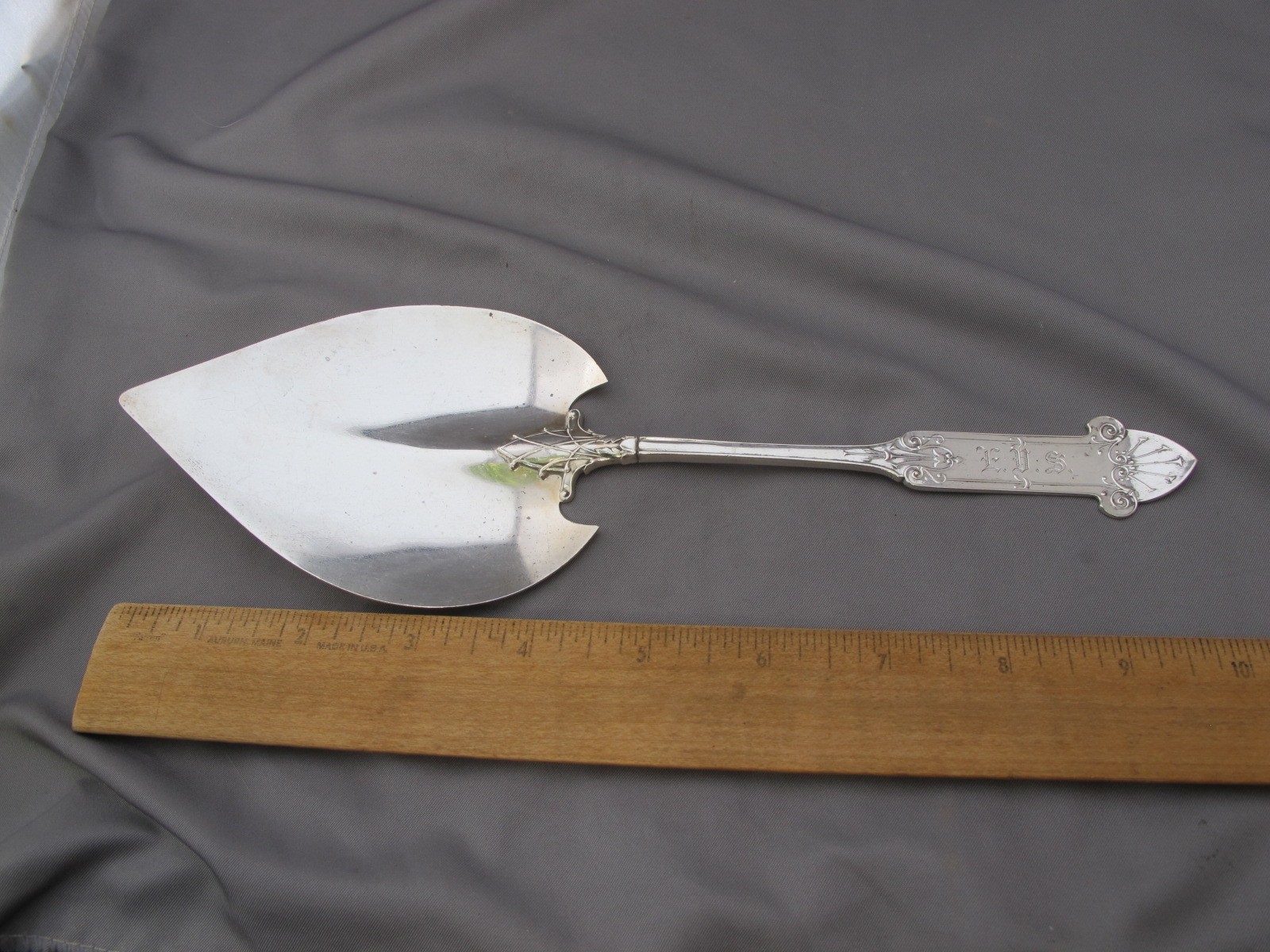 RARE Early Gorham BYZANTINE (1865) Pattern PIE SERVER-9 7/8 Inches
